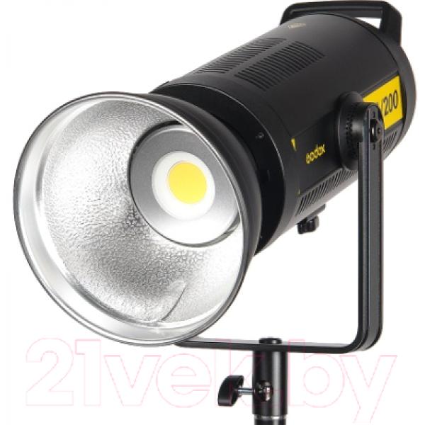 Осветитель студийный Godox FV200 / 28581